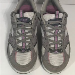 Women’s Skechers Shape-Ups Shoes Size 8 Gray Pink